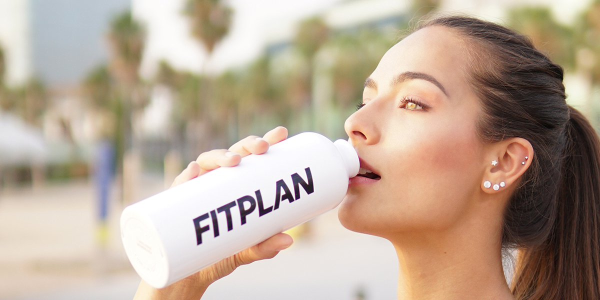 Do Coffee & Tea Count as Water Intake? Fitplan Blog