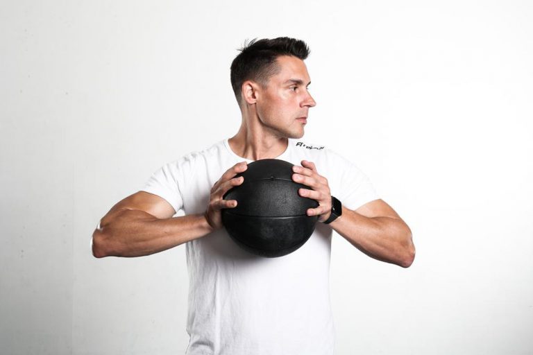 The 12 Best Medicine Ball Exercises for Beginners Fitplan Blog